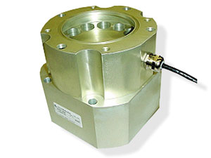 Solenoid operated gas admission valve